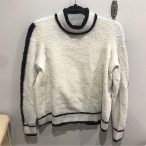 Marc New York Andrew Mark white knit sweater